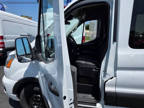 Used 2021 Ford Transit 350 XLT RWD image 15