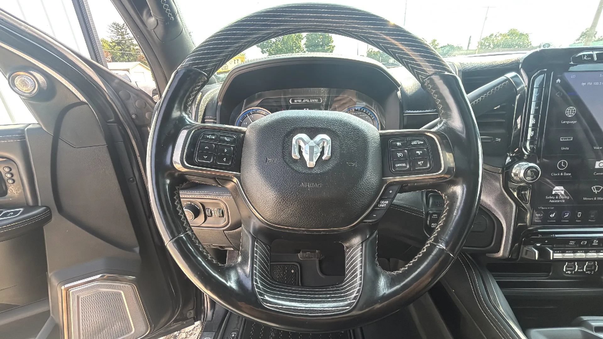 Used 2021 RAM 3500 Limited AWD/4WD image 26