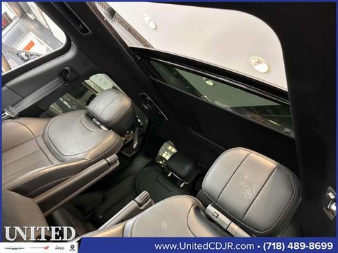 Used 2023 Land Rover Range Rover Sport SE Dynamic image 13