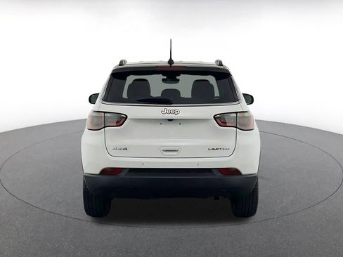 Used 2025 Jeep Compass Limited AWD/4WD image 8