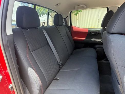 Used 2019 Toyota Tacoma SR5 RWD image 15