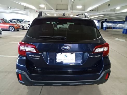 Used 2018 Subaru Outback 2.5i Premium AWD/4WD image 6