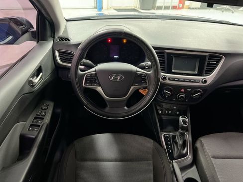 Used 2020 Hyundai Accent SE image 11