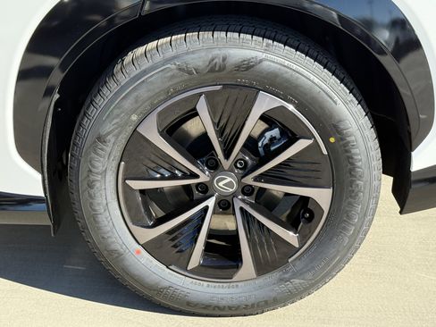 New 2026 Lexus RZ 350e 2WD image 14