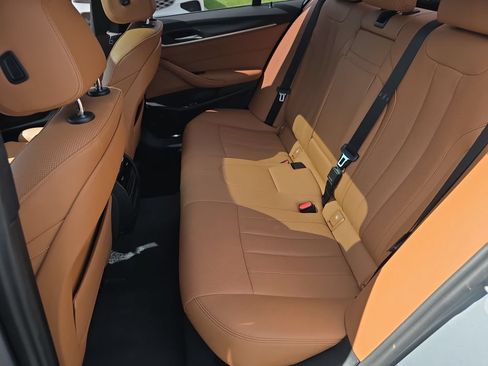 Used 2023 BMW 530i w/ M Sport Package RWD image 31