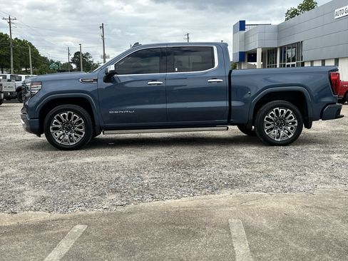 Certified 2025 GMC Sierra 1500 Denali Ultimate AWD/4WD image 9