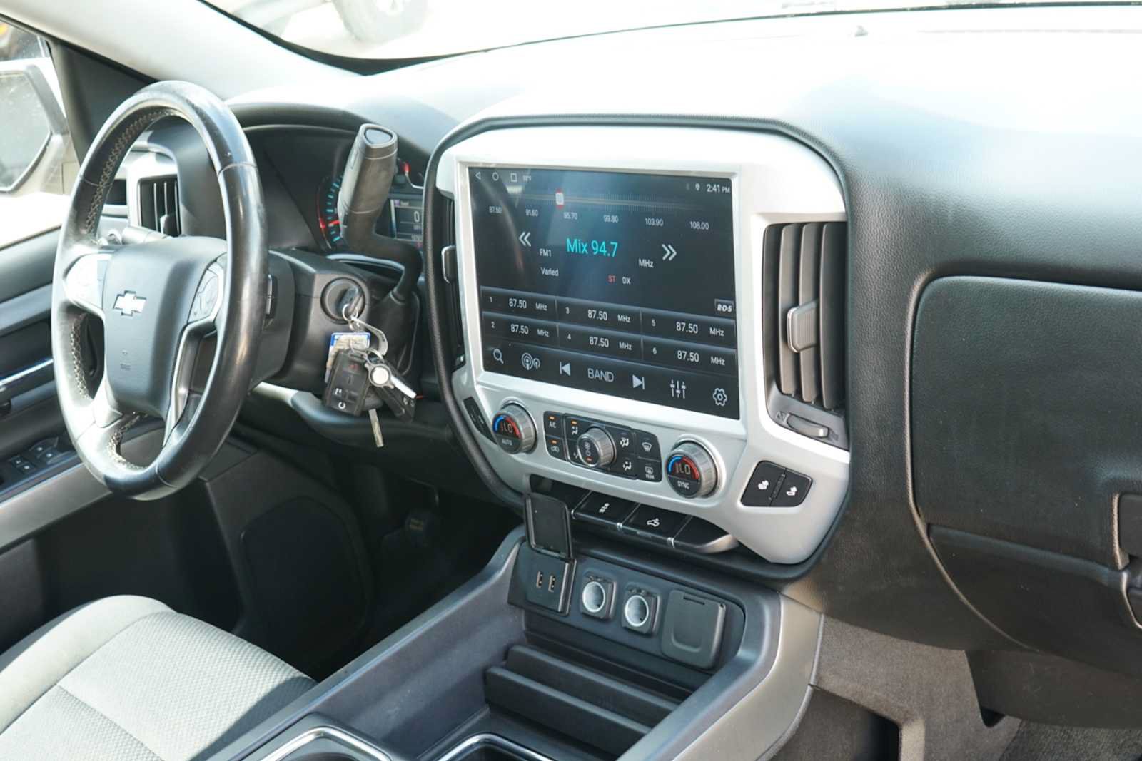 Used 2018 Chevrolet Silverado 1500 LT w/ Texas Edition AWD/4WD image 24