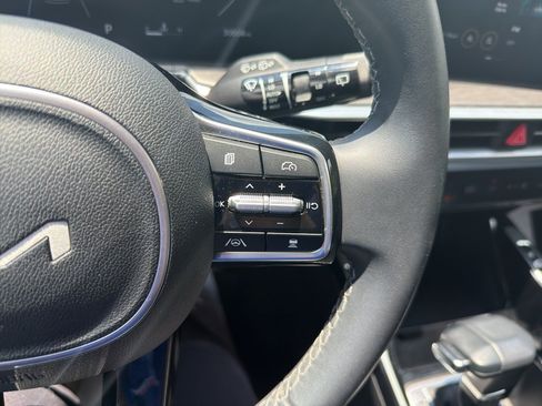 Used 2024 Kia Sorento SX AWD/4WD image 15