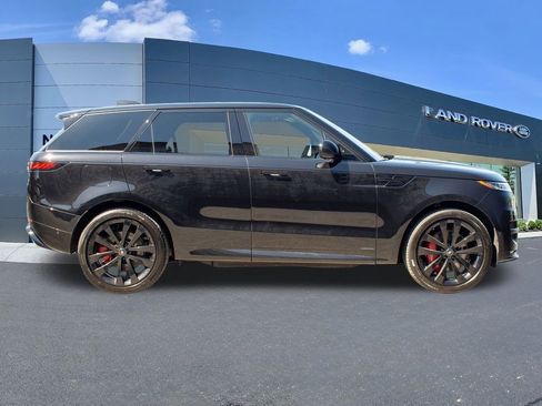 Used 2025 Land Rover Range Rover Sport Autobiography image 8