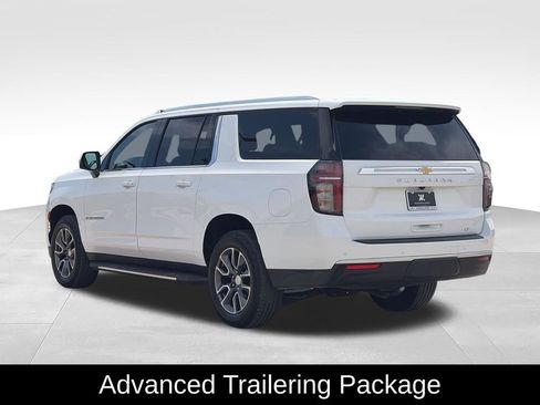 Used 2021 Chevrolet Suburban LT w/ LT Signature Package AWD/4WD image 7
