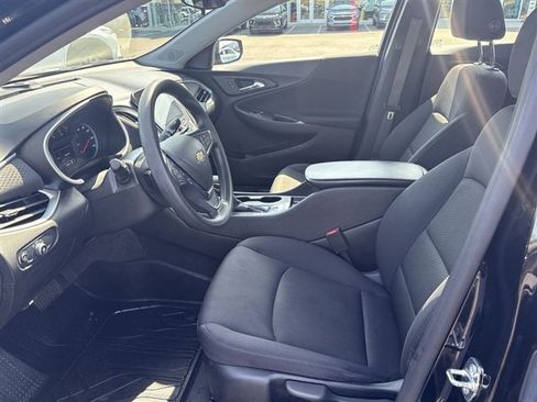Certified 2024 Chevrolet Malibu LS w/ LPO, Floor Liner Package image 19