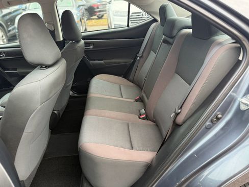 Used 2019 Toyota Corolla LE image 16