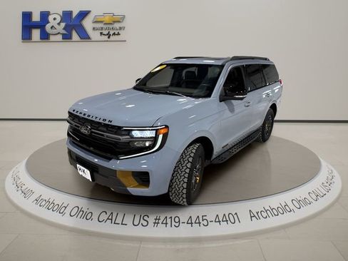 Used 2025 Ford Expedition Tremor AWD/4WD image 5