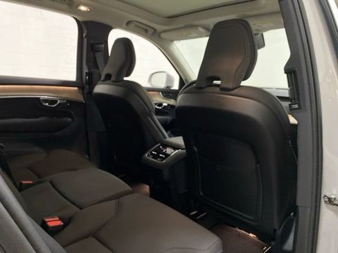Used 2025 Volvo XC90 B6 Plus AWD/4WD image 84