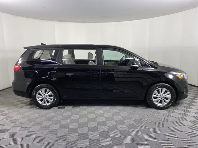 Used 2018 Kia Sedona L FWD image 5