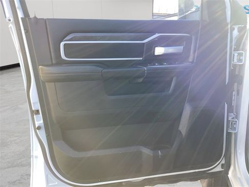 Used 2024 RAM 2500 Big Horn image 13