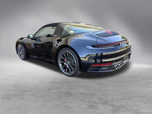 Used 2021 Porsche 911 Targa 4S w/ Premium Package AWD/4WD image 3