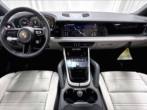 New 2026 Porsche Cayenne AWD/4WD image 14
