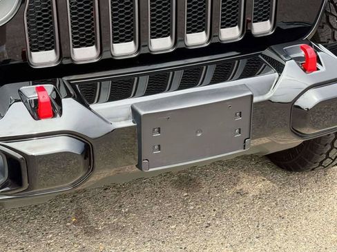 Used 2021 Jeep Wrangler Unlimited Rubicon w/ Uconnect 4C Nav & Sound Group AWD/4WD image 12