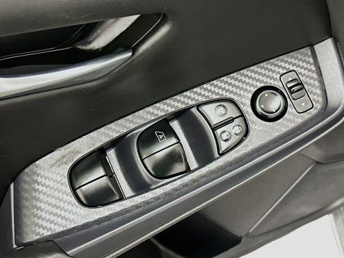 Used 2024 Nissan Sentra SV image 15