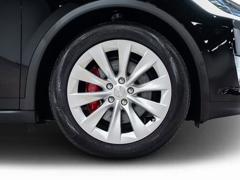 Used 2021 Tesla Model X Performance image 20