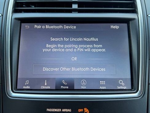 Used 2020 Lincoln Nautilus Reserve w/ Monochromatic Package AWD/4WD image 21