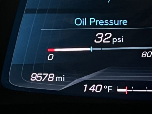 Used 2023 Chevrolet Corvette Stingray Premium Cpe w/ Z51 Performance Package image 19