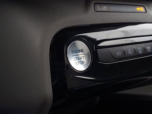 Used 2023 Ford Escape Active w/ Tech Pack #2 image 25