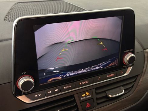 Used 2023 Nissan Altima 2.5 SV image 24