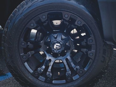 Used 2016 Toyota Tundra SR AWD/4WD image 19