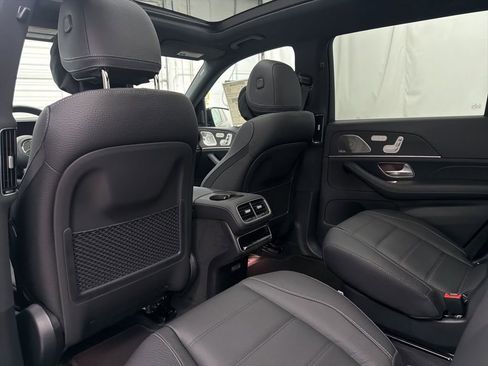 New 2026 Mercedes-Benz GLS 450 GLS 450 image 18