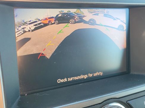 Used 2015 Nissan Armada SV w/ SV Driver Package image 29