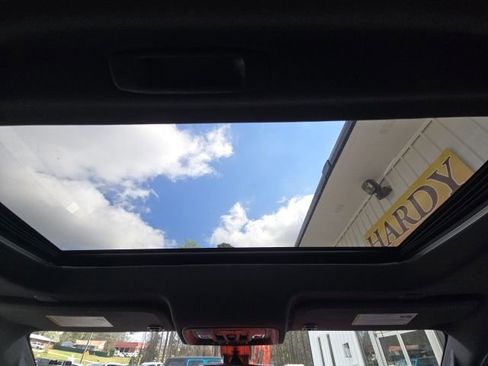 Used 2020 Chevrolet Silverado 1500 High Country w/ Technology Package image 44