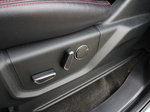 Used 2020 Ford Expedition Limited w/ Equipment Group 303A image 3