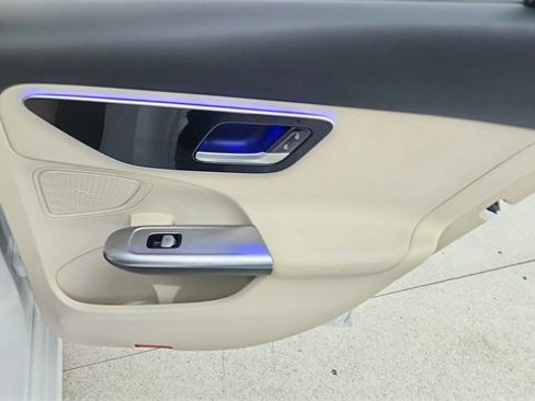 Used 2022 Mercedes-Benz C 300 Sedan image 29