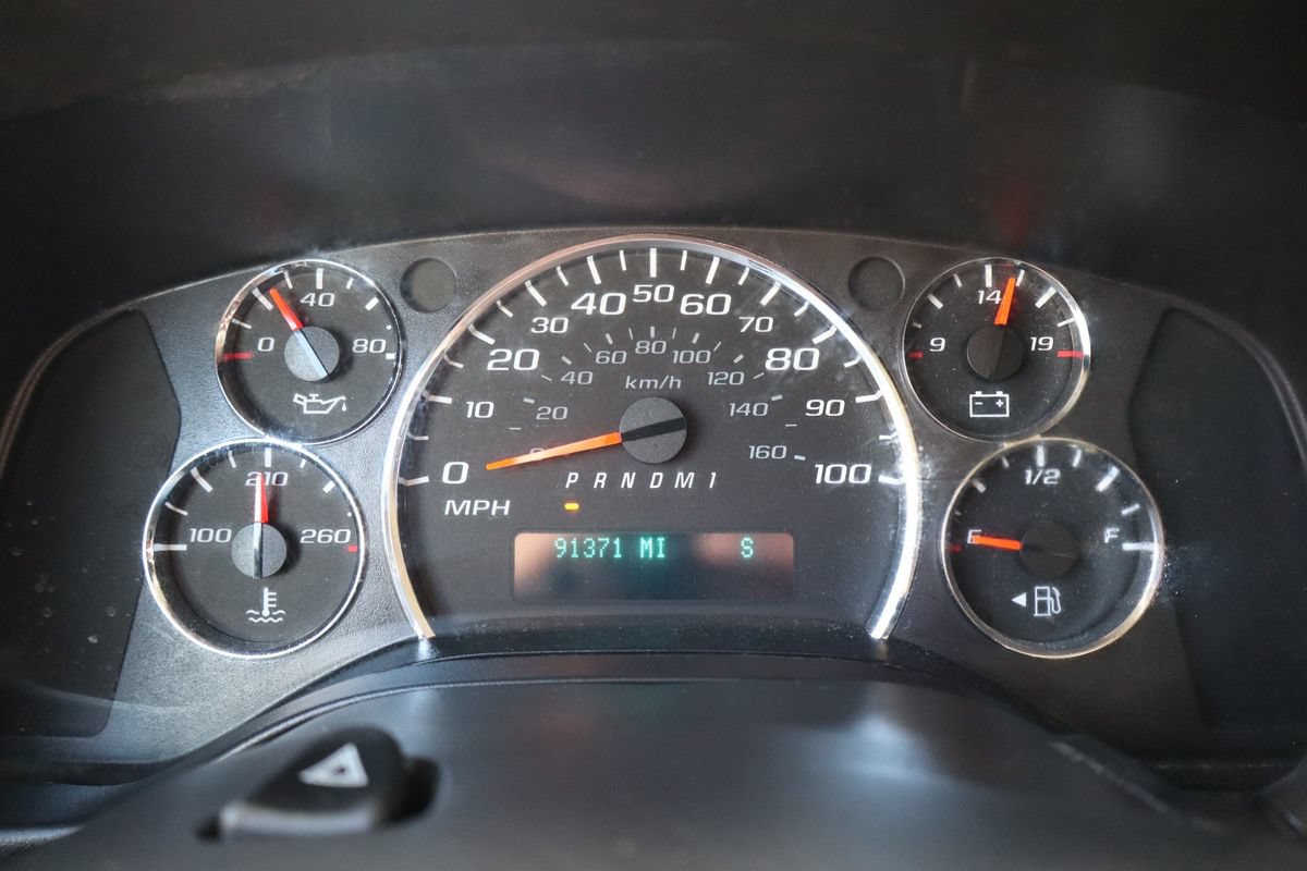 Used 2017 Chevrolet Express 3500 LT RWD image 33
