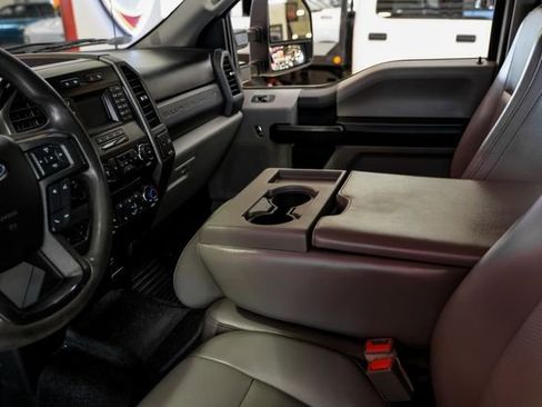 Used 2018 Ford F350 XL w/ Power Equipment Group AWD/4WD image 21