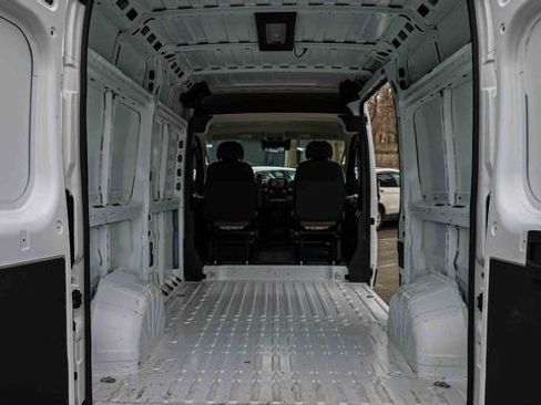 Used 2024 RAM ProMaster 1500 w/ Quick Order Package 22G SLT image 21