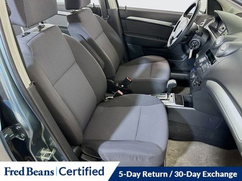 Used 2010 Chevrolet Aveo LT w/ Power and Convenience Package image 12
