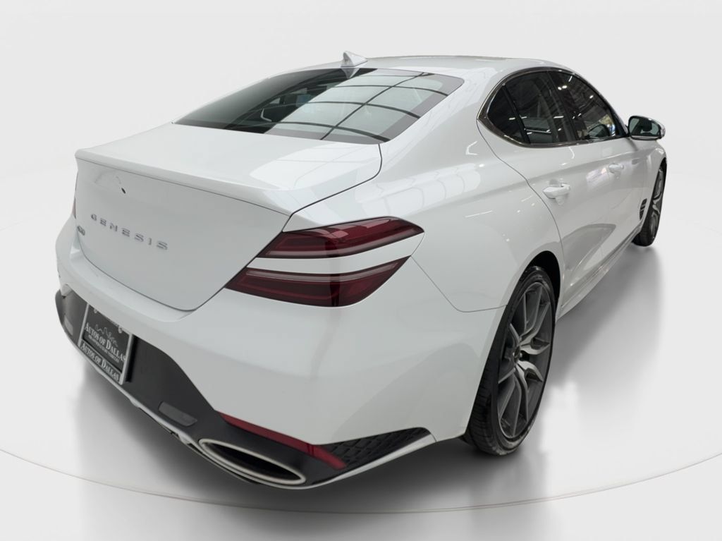 Used 2026 Genesis G70 2.5T RWD image 7