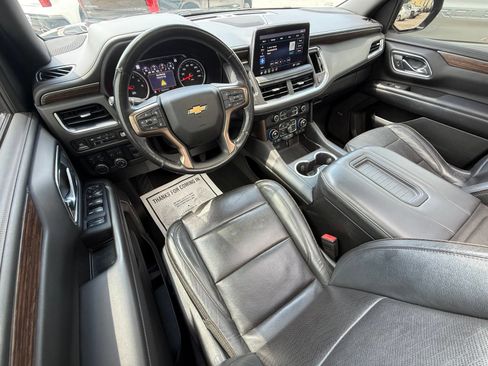 Used 2021 Chevrolet Tahoe High Country w/ Premium Package AWD/4WD image 13
