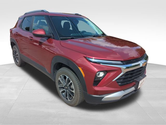 Used 2025 Chevrolet TrailBlazer LT AWD/4WD image 9