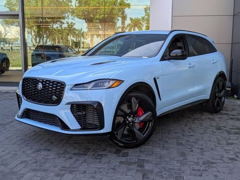 New 2026 Jaguar F-PACE SVR 575 Edition image 1