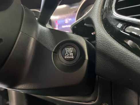 Used 2020 Jeep Compass Limited image 14