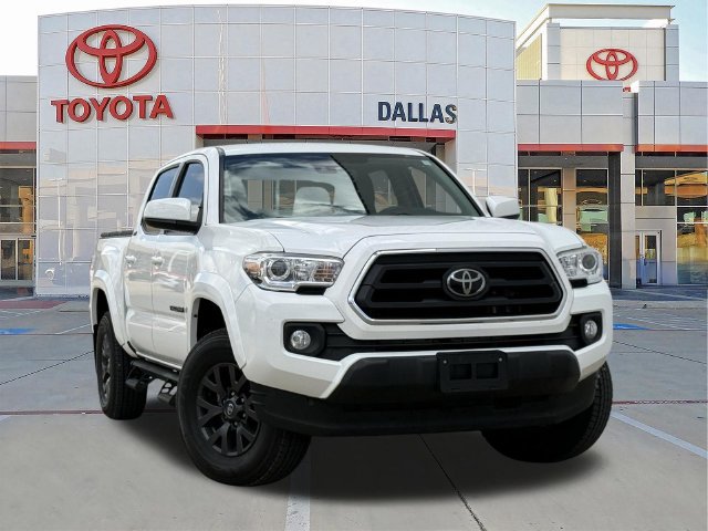 Used 2022 Toyota Tacoma SR5 RWD image 1