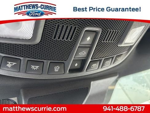 Used 2022 Ford F250 Platinum w/ FX4 Off-Road Package image 25