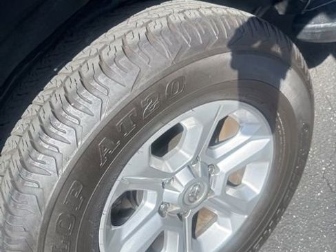 Used 2023 Toyota 4Runner SR5 Premium image 22