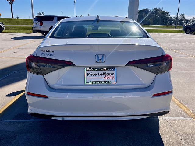 Used 2022 Honda Civic EX image 4