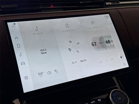 Used 2023 Land Rover Range Rover Sport SE Dynamic image 7