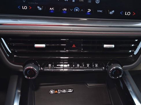 New 2026 Chevrolet Suburban RST w/ RST Capability Package image 16